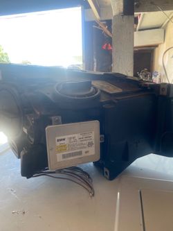 2011 bmw 535i front headlight