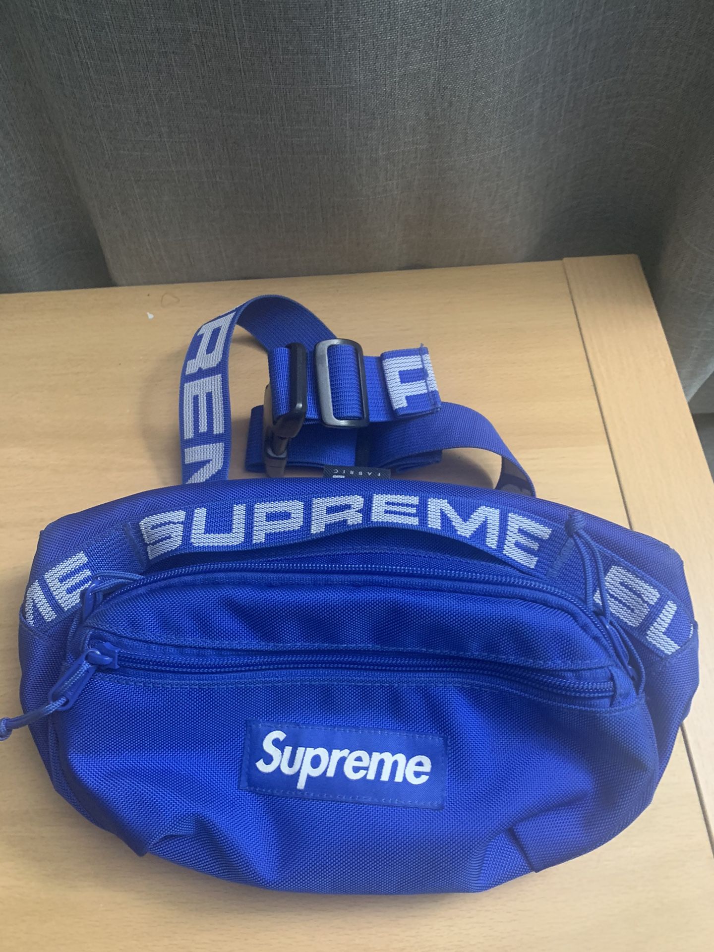 Supreme waist bag SS18 Blue