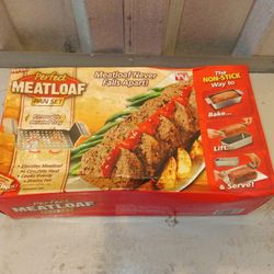 Meatloaf Pan Set