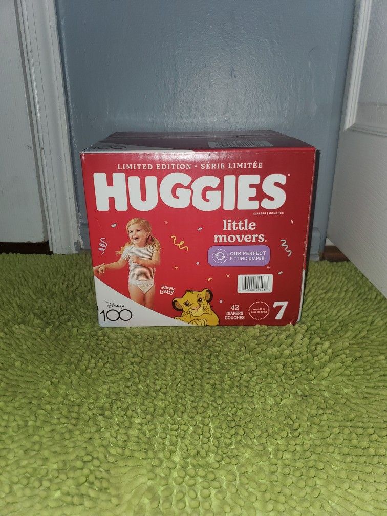 Box Huggies Little Movers 42 Diapers Size 7