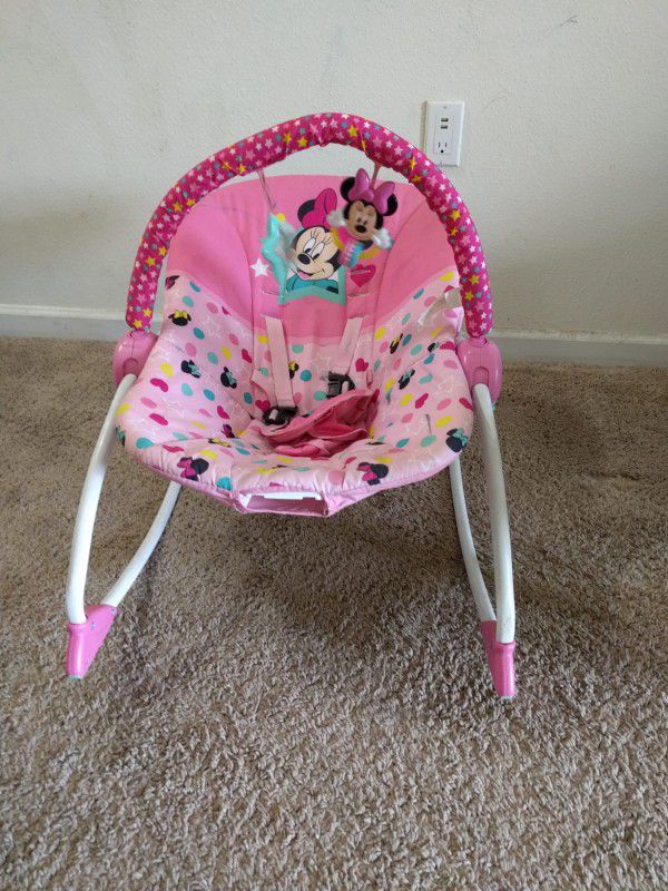  Infant To Toddler Rocker Chair