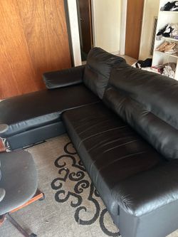 Moving sale