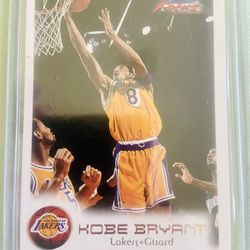1999 Fleer Focus Kobe Bryant #62