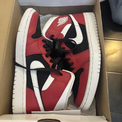 Air Jordan 1 Mid Red and Black