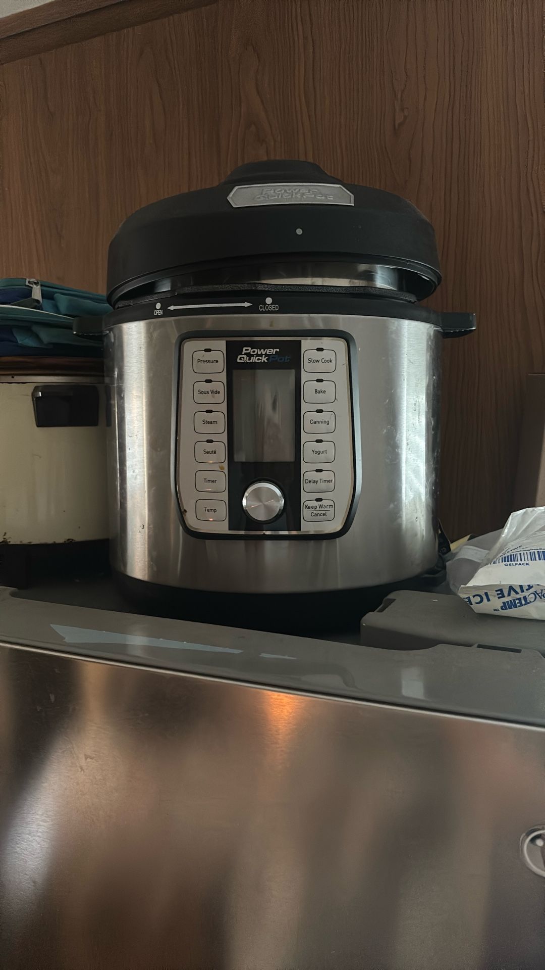 Pressure Cooker And Crock Pot By Post Quick Pros