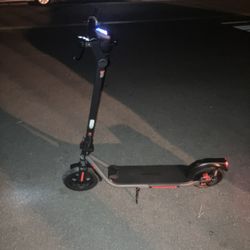 Sisigad Scooter 350 Watt Scooter
