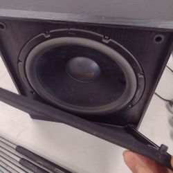 Pinnacle 12" Powered Subwoofer