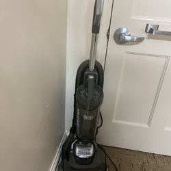 Air Swivel Vacuum Cleaner 