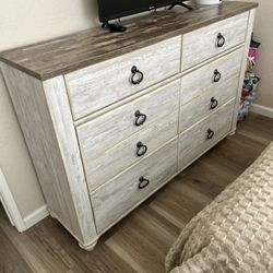 Queen Bedroom Set 