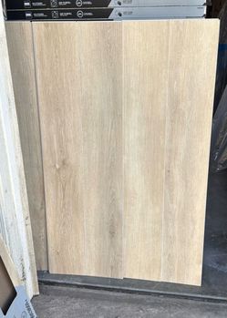 STAINMASTER Austen Oak 12-mil x 7-3/32-in W x 47-in L Waterproof Luxury Vinyl Plank Flooring
