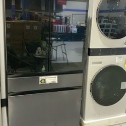 Samsung Family Hub 29 Cu. Ft. 4-door French Door Refrigerator 