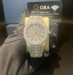 Moissanite watch vvs1 passes diamond tester