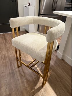 Set of 3 counter stools