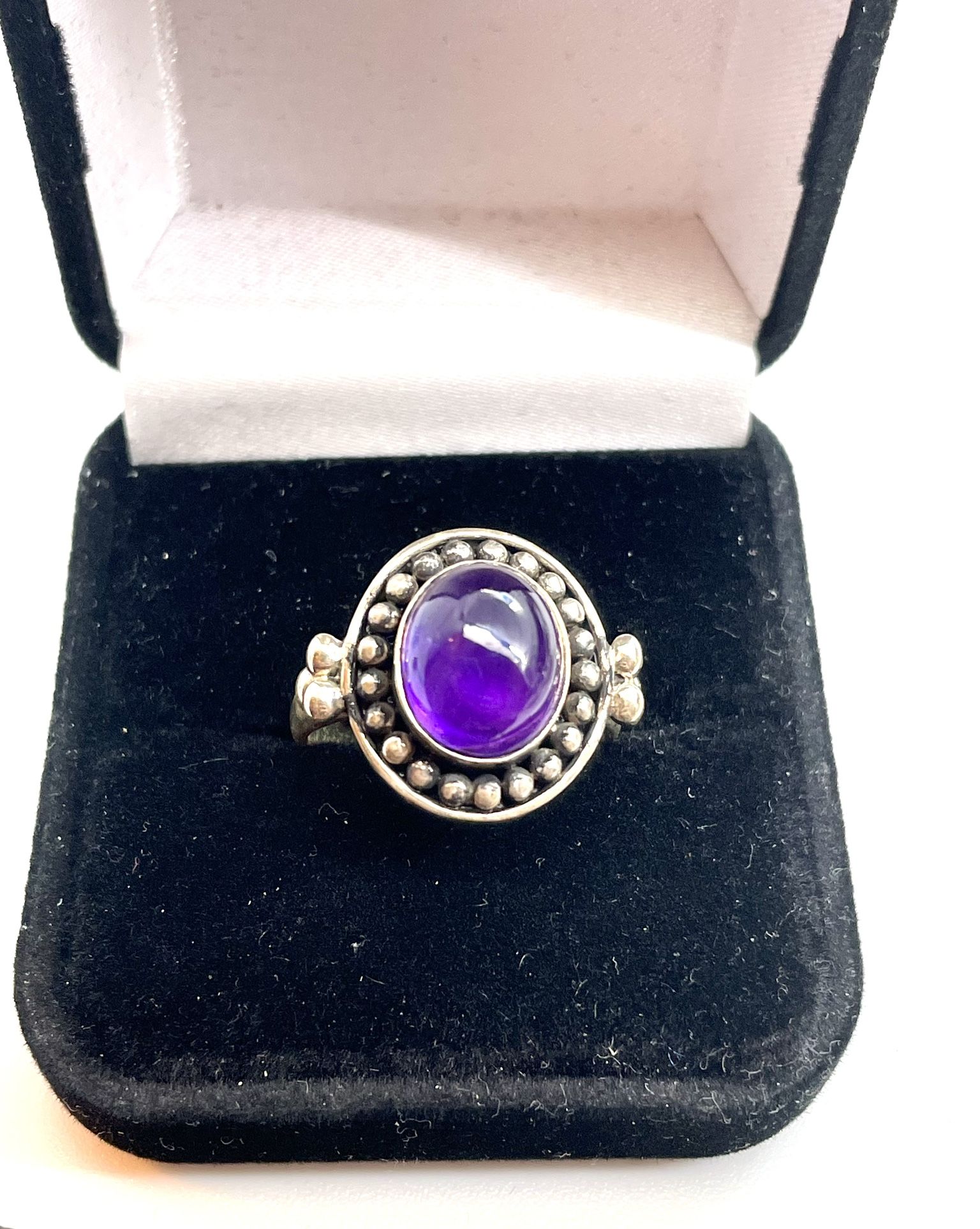 Sterling Amethyst ring Sz 10