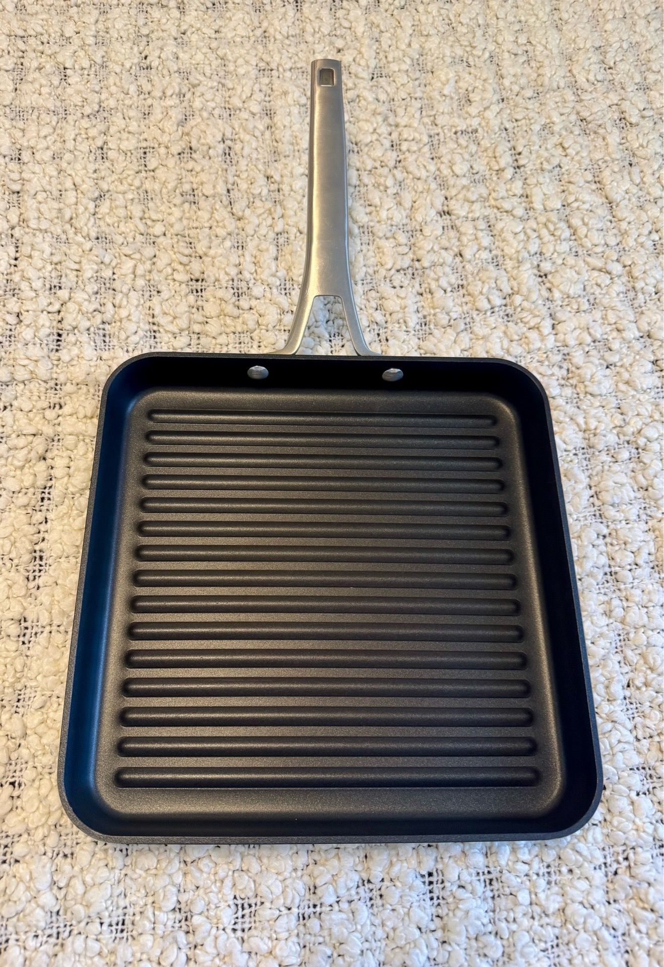 Calphalon grill pan (11” square)
