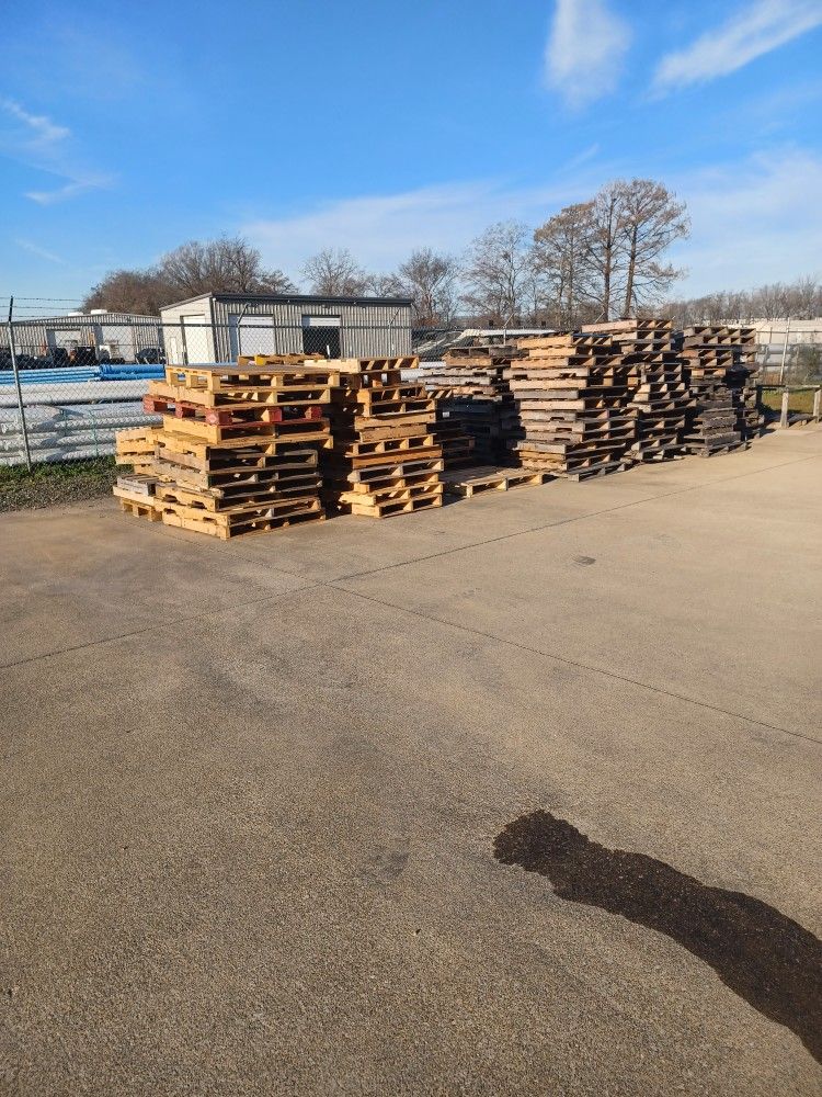 Wood Pallets - FREE