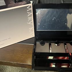 Compact Pro Mary Kay 