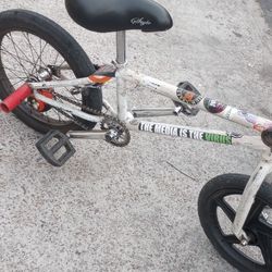 We the People Bmx 18