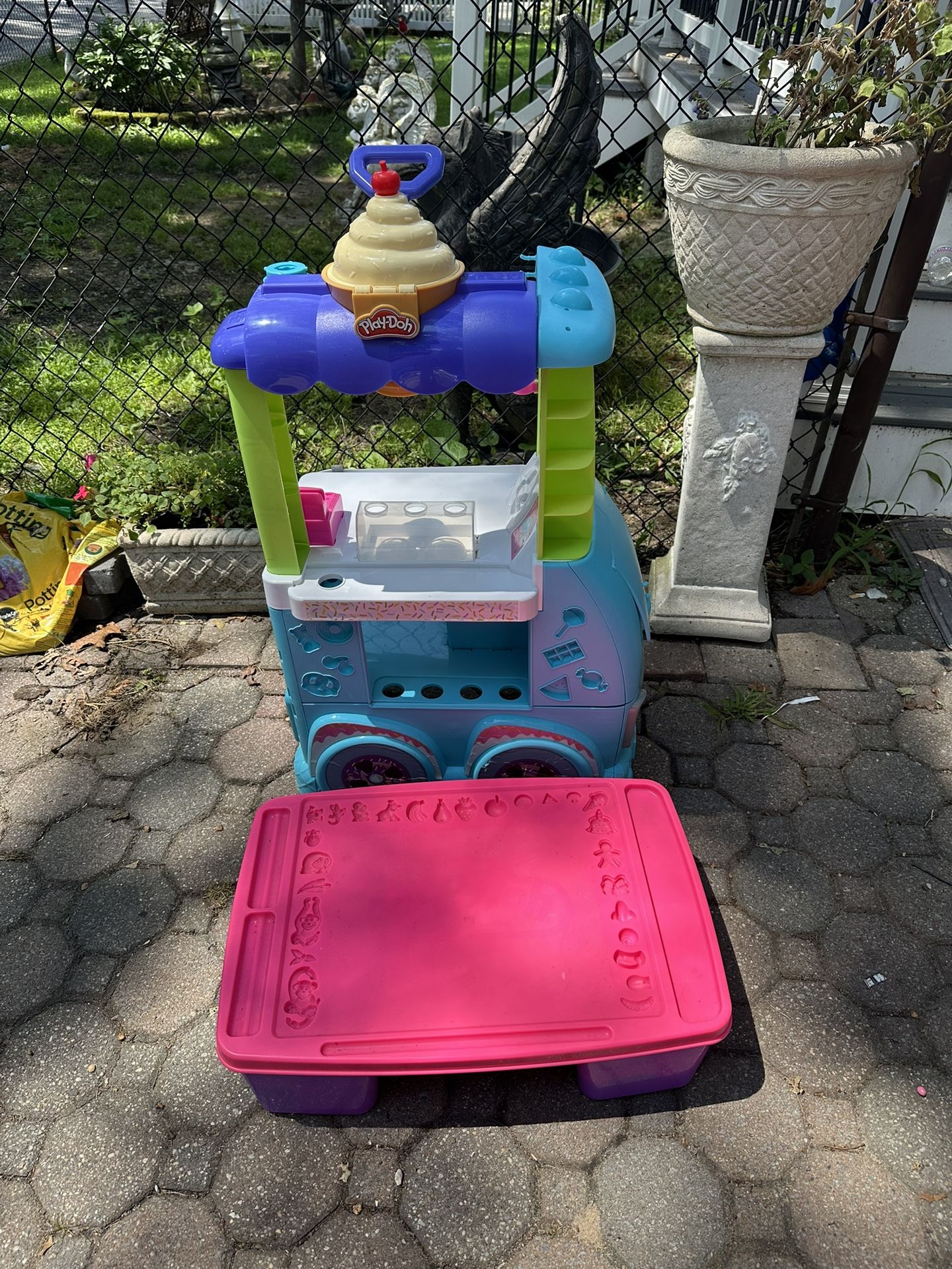 🎨 Play-Doh Ice Cream Truck + Arts & Crafts Bundle 🎨 