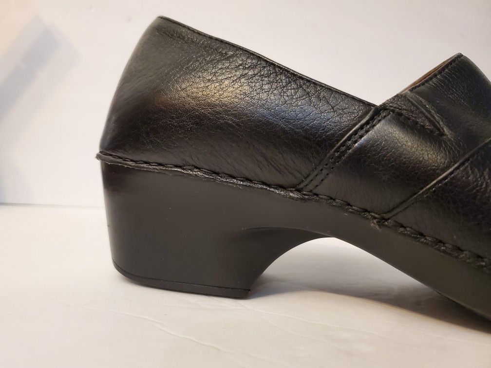 Dansko Women's Jessica Shoe Size 10.5