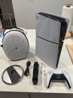 Sony PlayStation 5 Slim Console Bundle 3TB disc verison