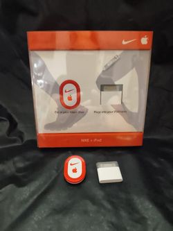  2 NIKE+Ipod Sport Kit