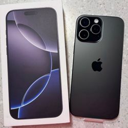 Unlocked iPhone 16 Pro Max 256GB