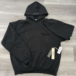 Essential Hoodie 