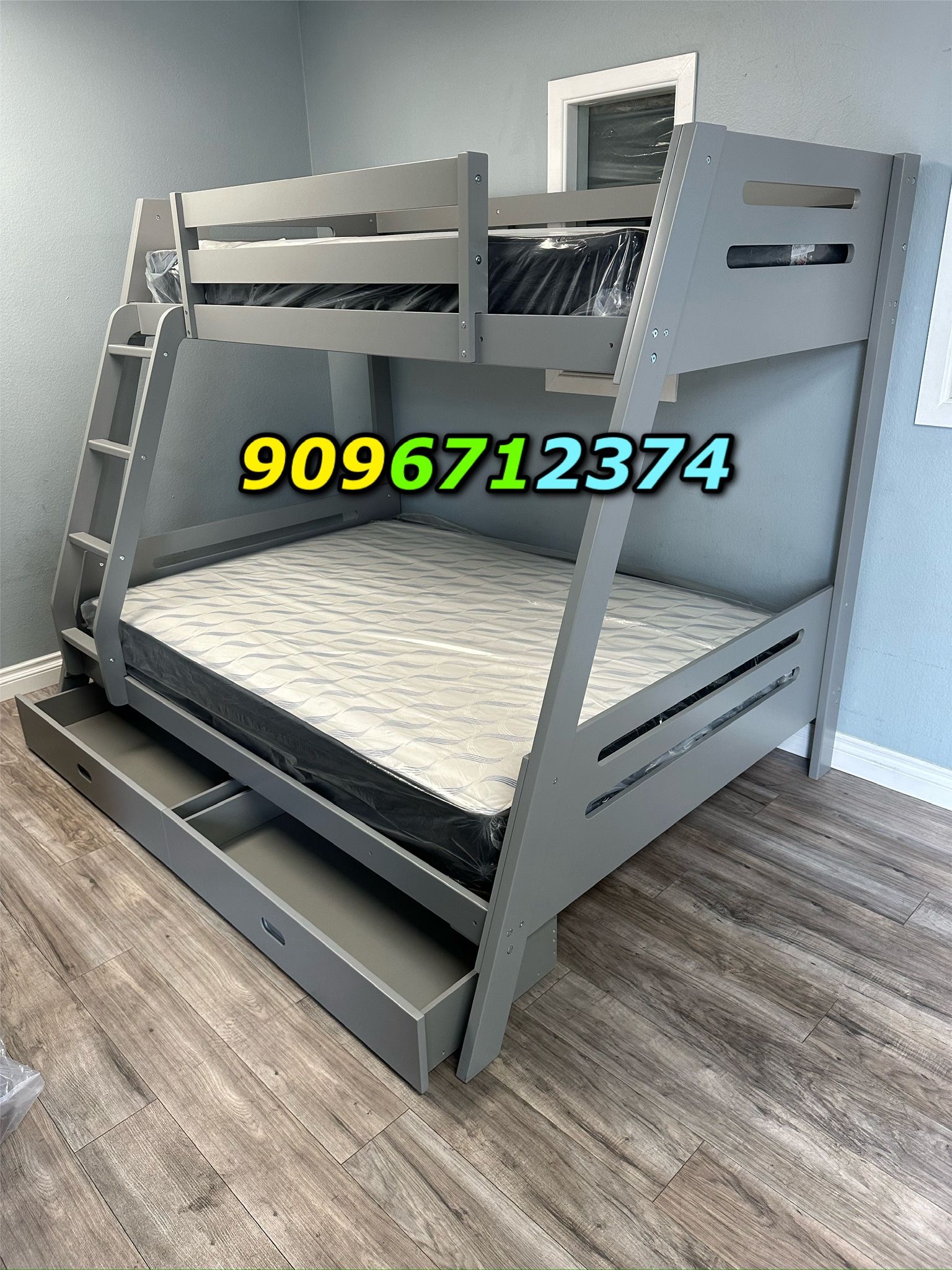 Twin/Full Gray Bunk bed w. Drawers & Ortho Mattresses Included