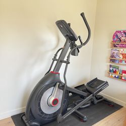 🚴 Schwinn 430 Elliptical Trainer – Excellent Condition! 🏋️‍♀️