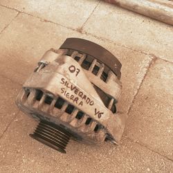 Alternator for GMC Sierra or Chevy Silverado V6..4.3