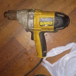 DeWalt Concrete Mixer