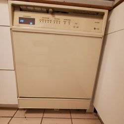 GE Profile Dishwasher