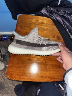 Yezzys Size 10.5 No Box Price Negotiable Take Trades To
