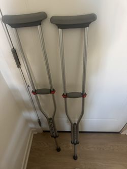 Height Adjustable Crutches
