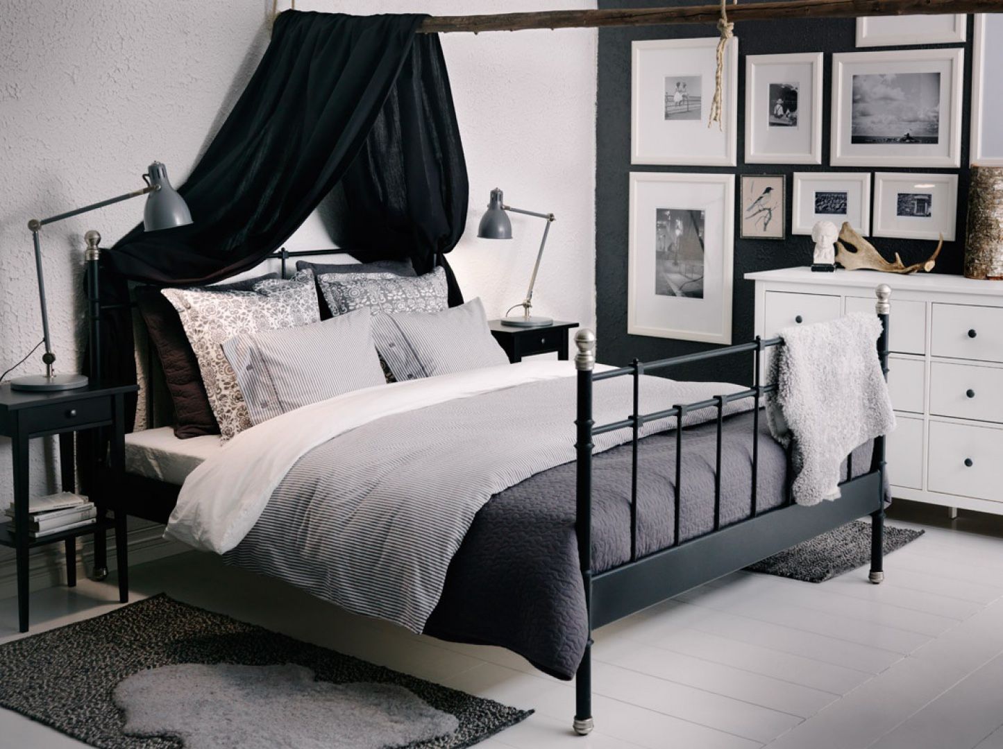 QUEEN BED FRAME IKEA SVELVIK