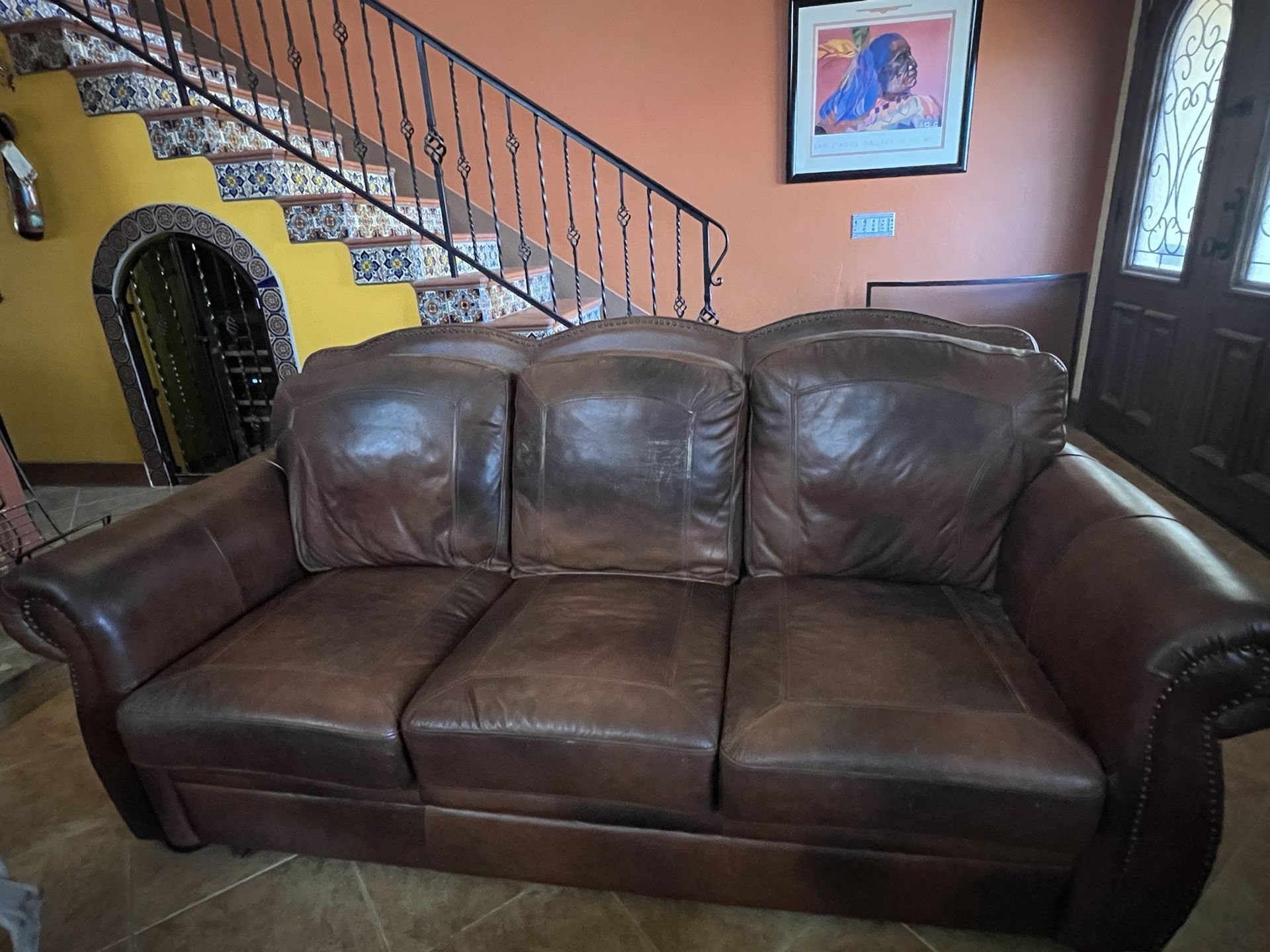 3-piece Living Room Set: brown Leather sofa, loveseat and chair