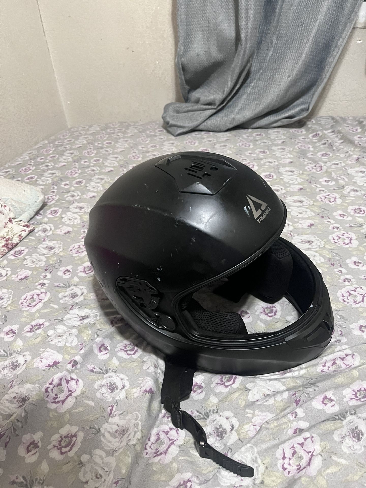 Helmet 🪖