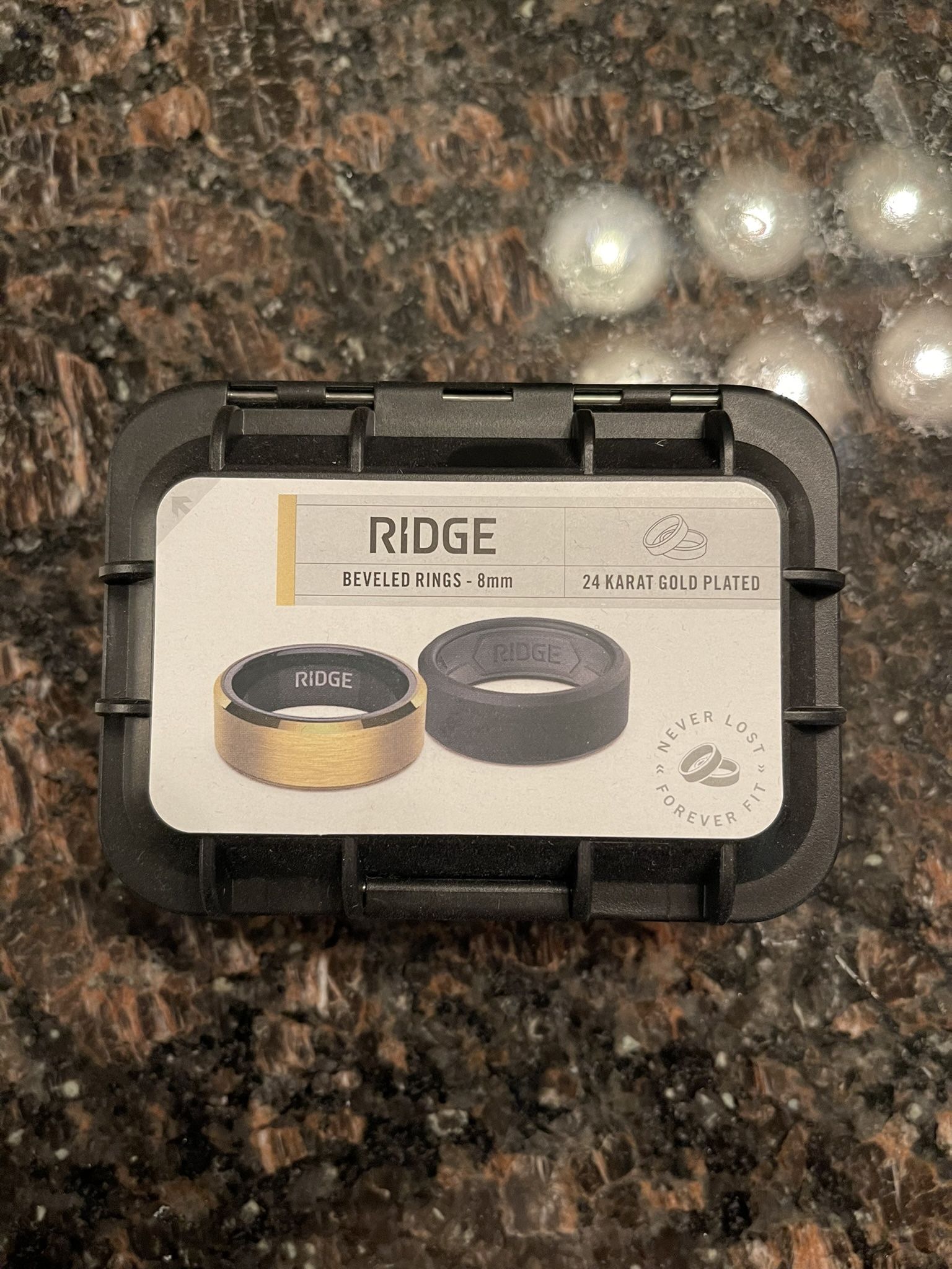 Ridge Men’s Wedding Band (24k Gold) Tungsten