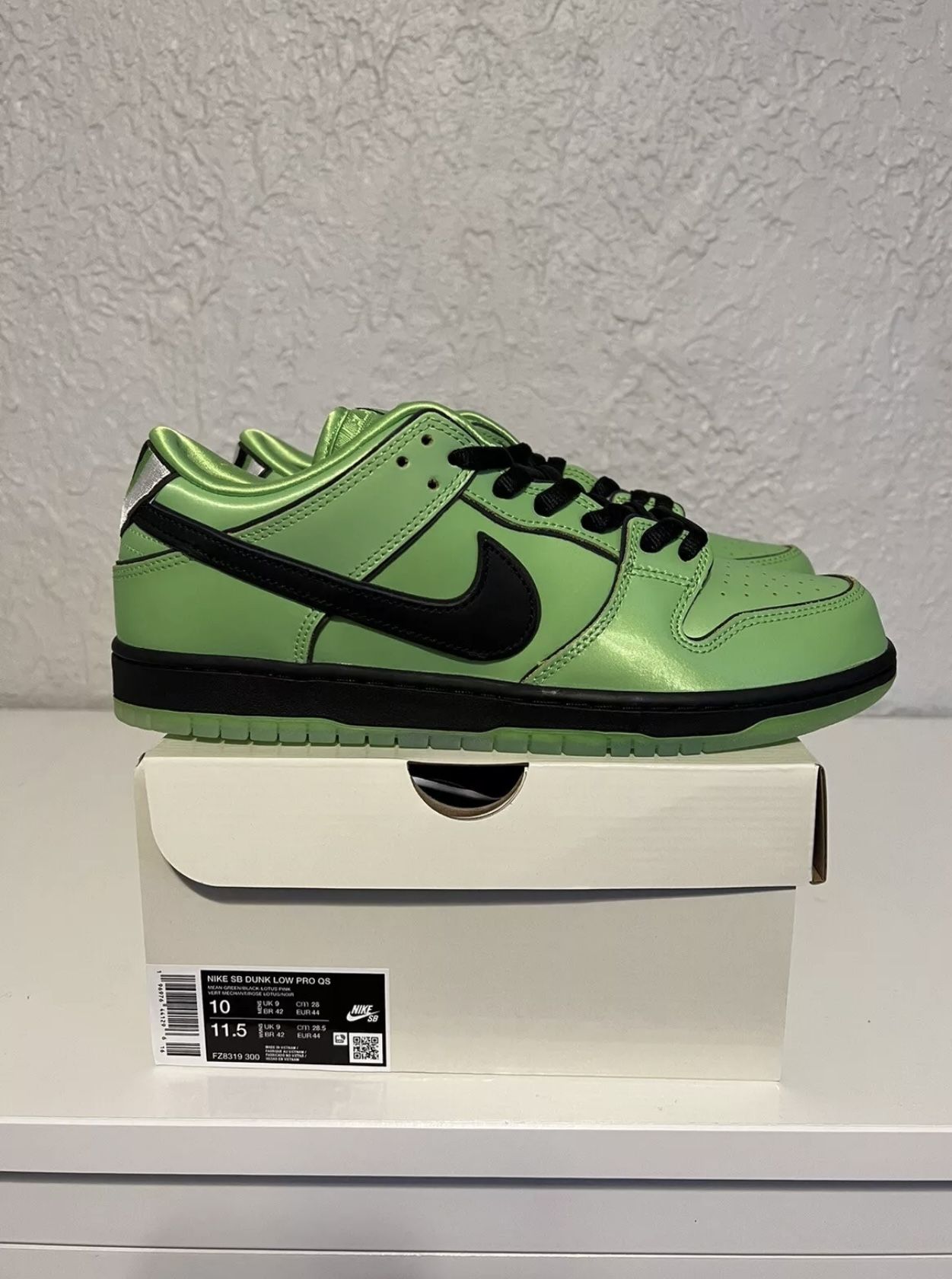 Nike SB Dunk Low Pro QS x The Powerpuff Girls Buttercup Size 10M