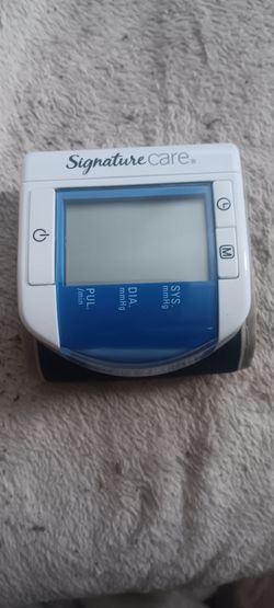 Signature Care wrist BP Checker