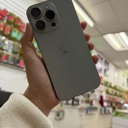 IPHONE 16 PRO 128GB UNLOCKED✅