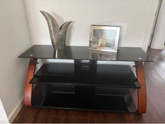 TV table/ Mesa para TV