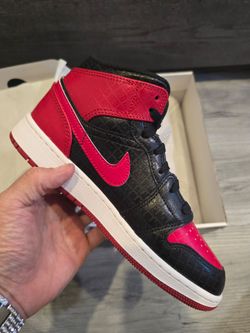 JORDAN MID BRED TEXT SZ 4.5Y