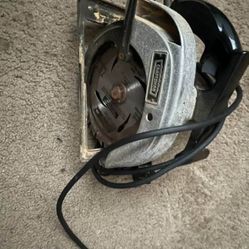 Craftsman Skill Saw 25$