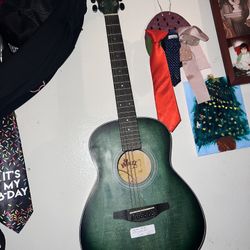 Green Wooden Guitar 