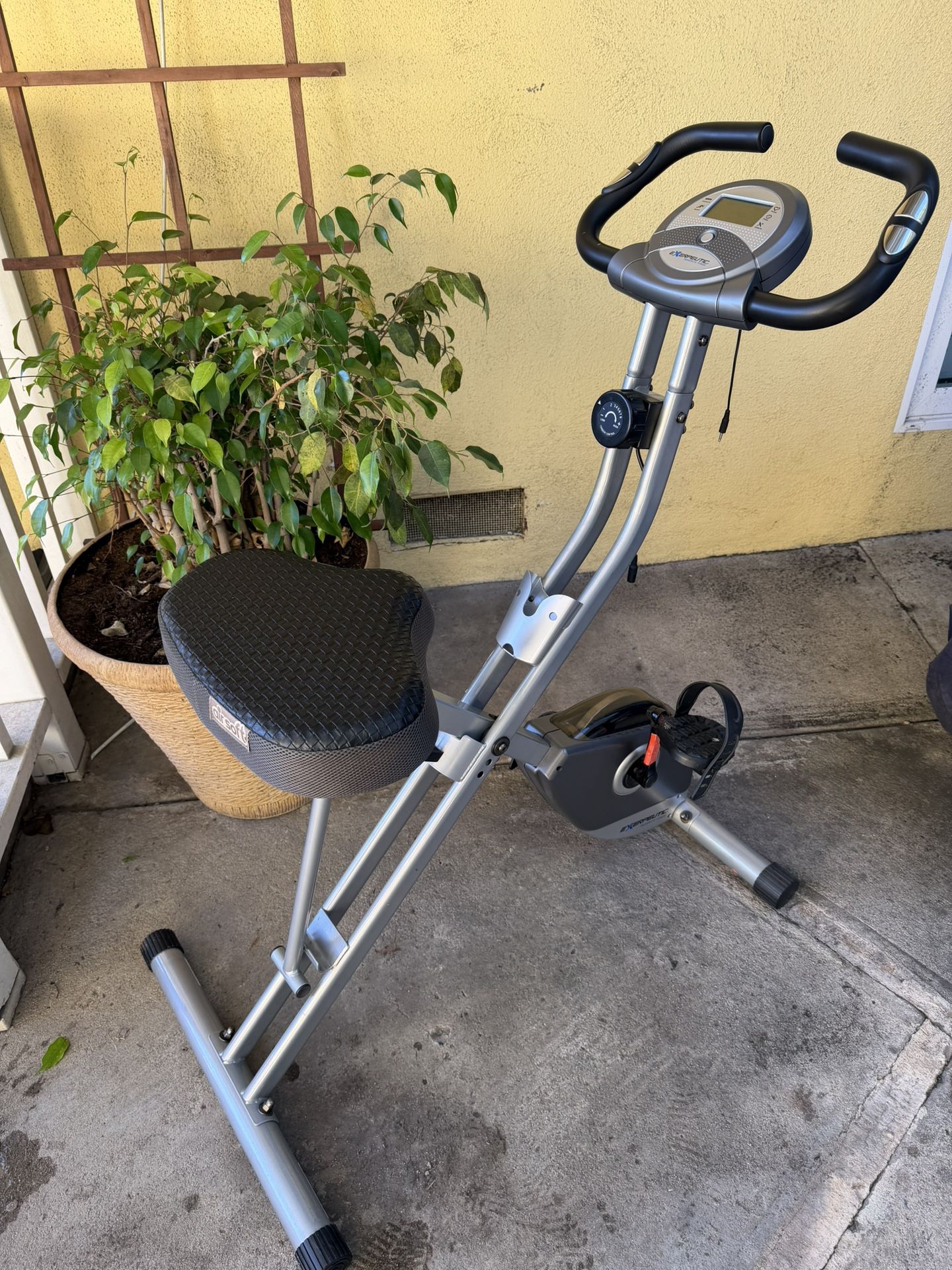 Exercise Bike 