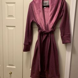 UGG Australia robe. NWOT