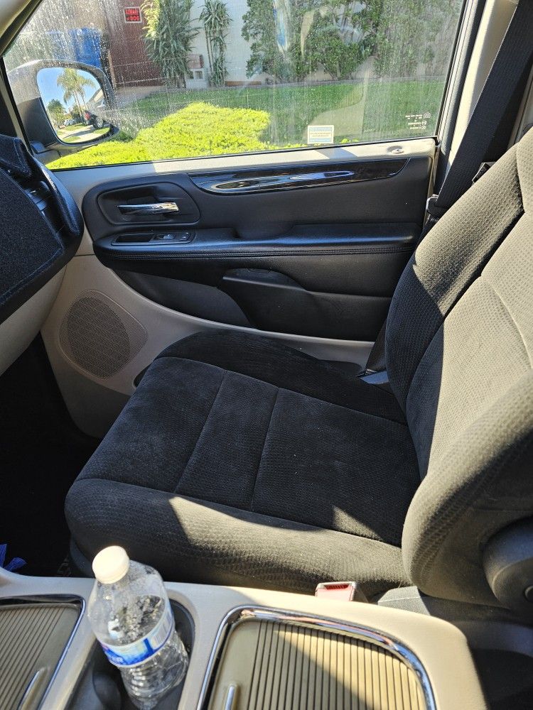 2012 Dodge Caravan/Grand Caravan