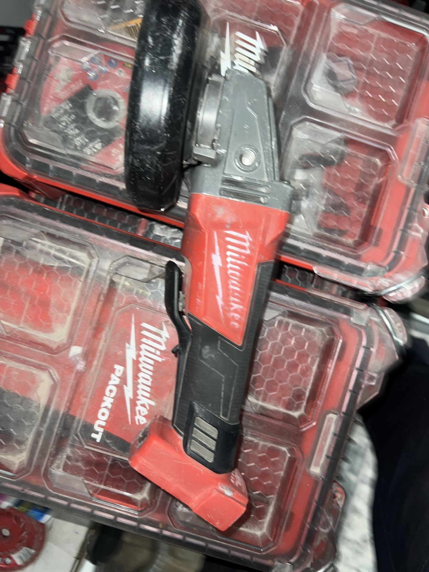 Milwaukee Grinder 5”